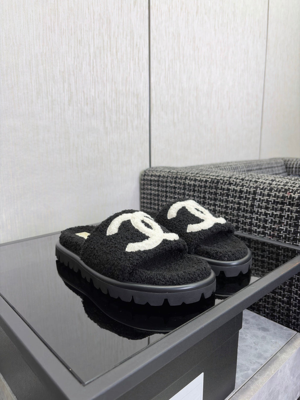 CC 26s Shearling Slide Flat Mules Black White Wool 128101