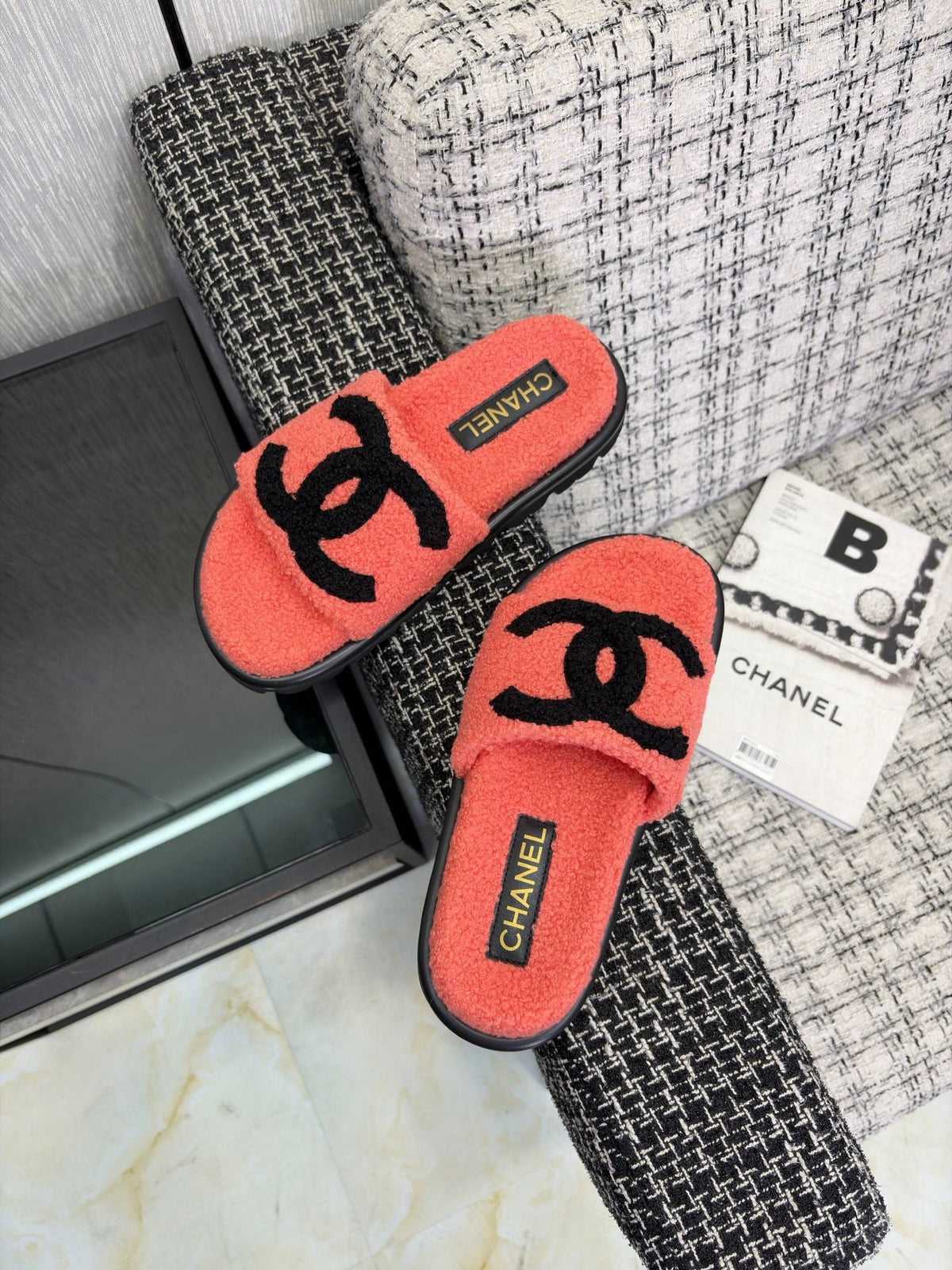 CC 26s Shearling Slide Flat Mules Coral Black Wool 128097