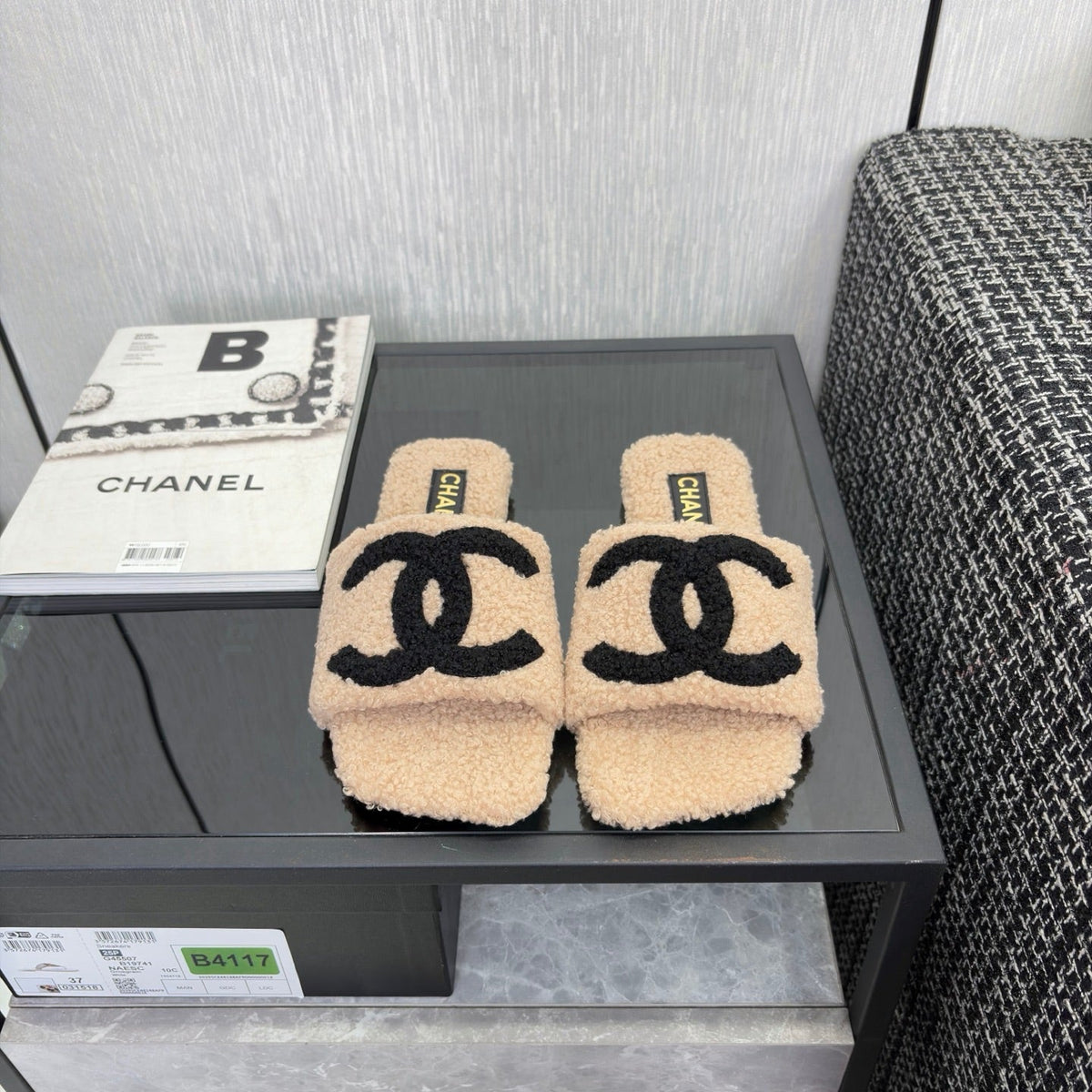 CC 26s Shearling Square Toe Sandals Beige Black Wool 128090