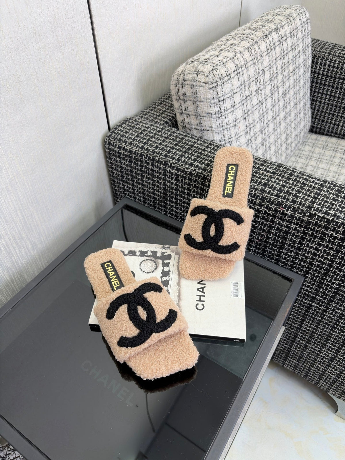 CC 26s Shearling Square Toe Sandals Beige Black Wool 128090