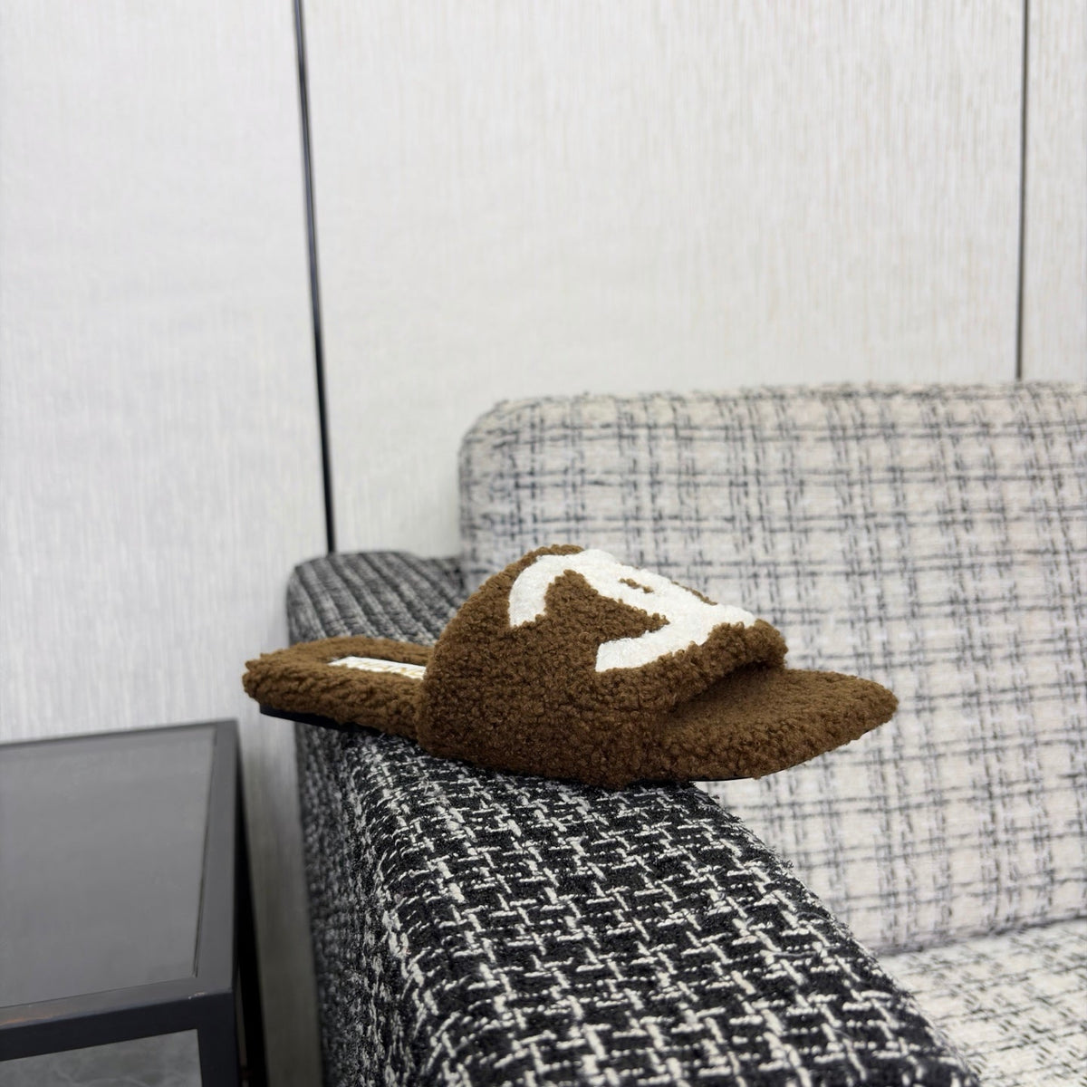 CC 26s Shearling Square Toe Sandals Brown White Wool 128089