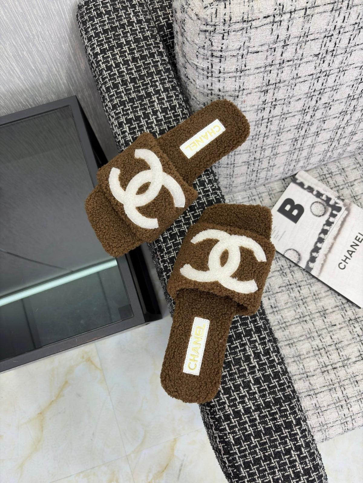 CC 26s Shearling Square Toe Sandals Brown White Wool 128089