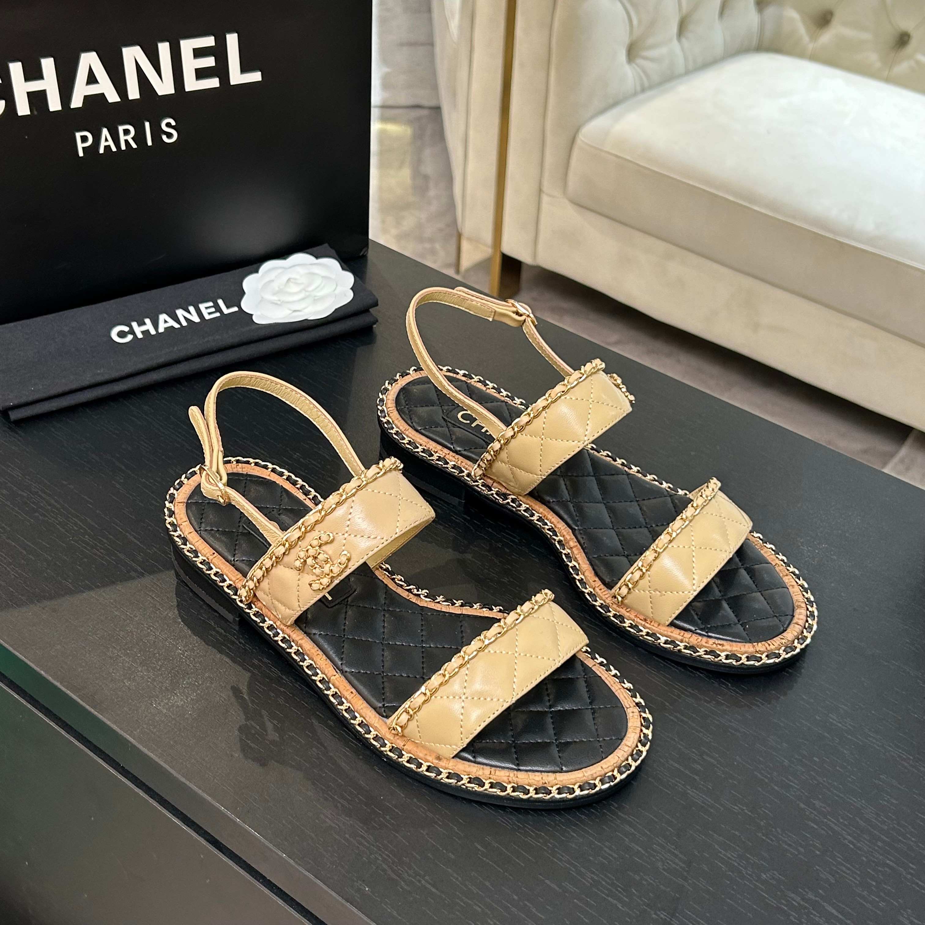 CC 25K sandal 10mm leather chain calfskin