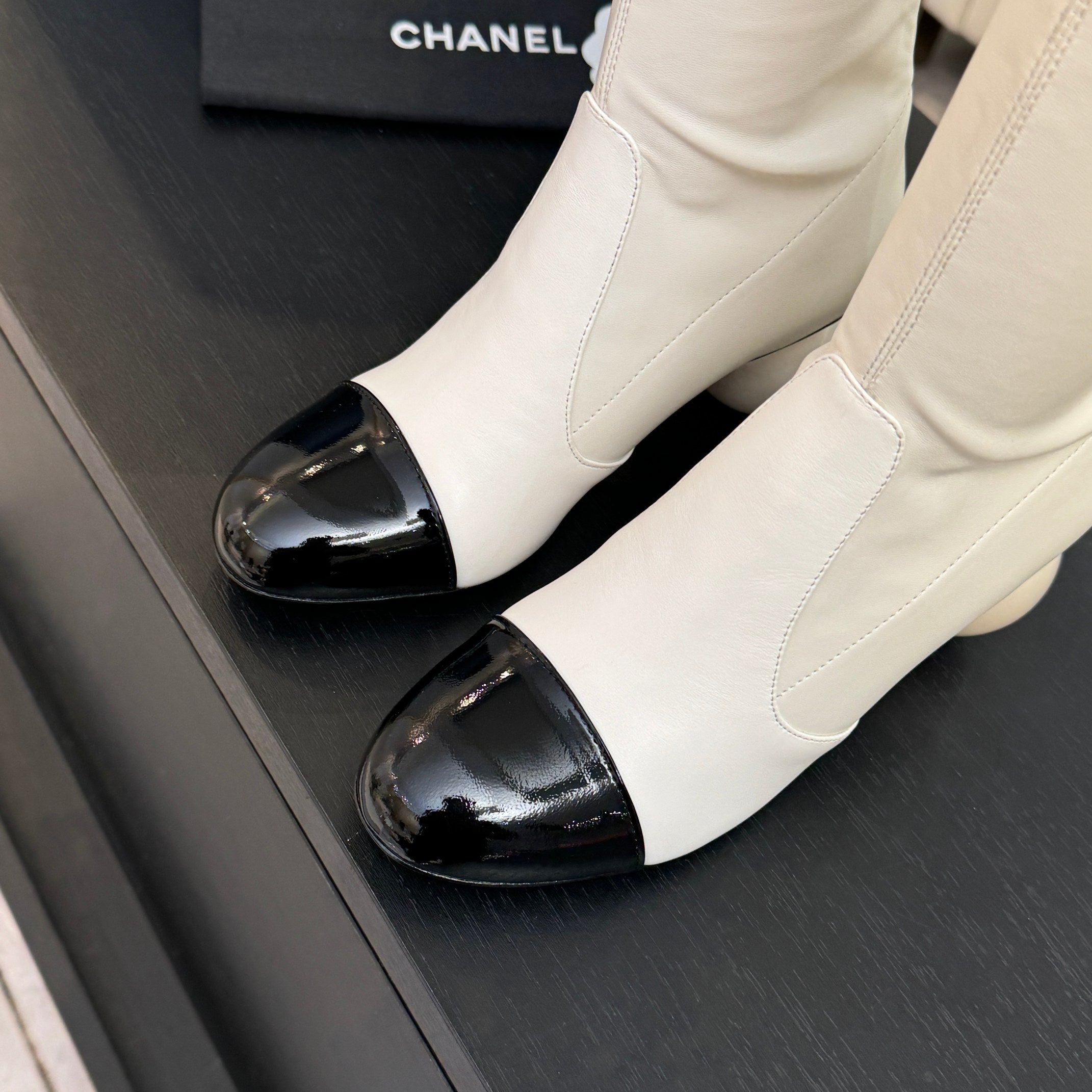 CC 25A Double C Giant Pearl Heel Boots 50mm Black White Cowhide 454945