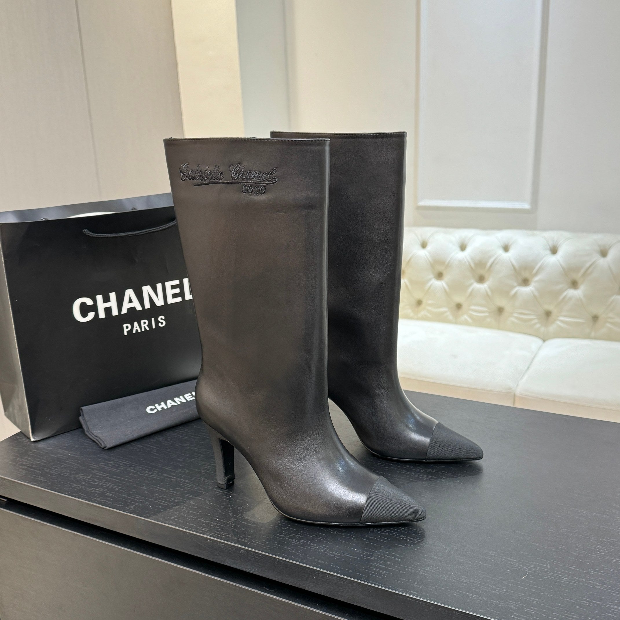 CC Gabrielle Chanel Boots 8.5cm Black Sheepskin Black Fabric