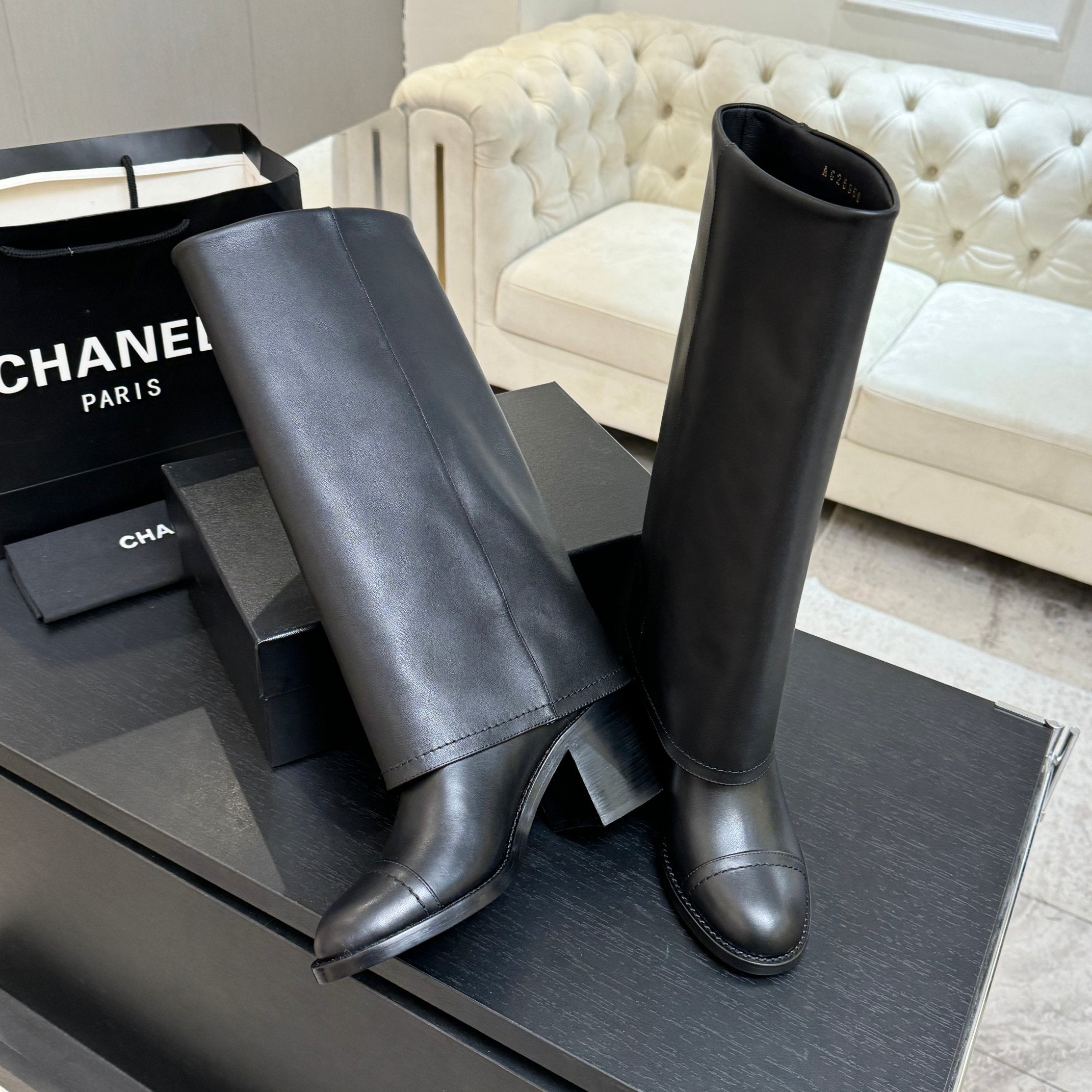 CC 26s Chunky Heel Trouser Boots Black Sheepskin 673036