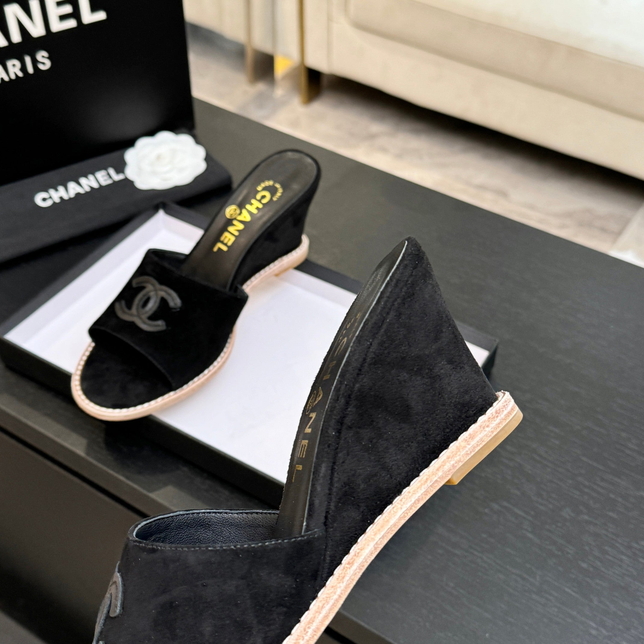 CC 26C Wedge Sandals Black Suede 672986