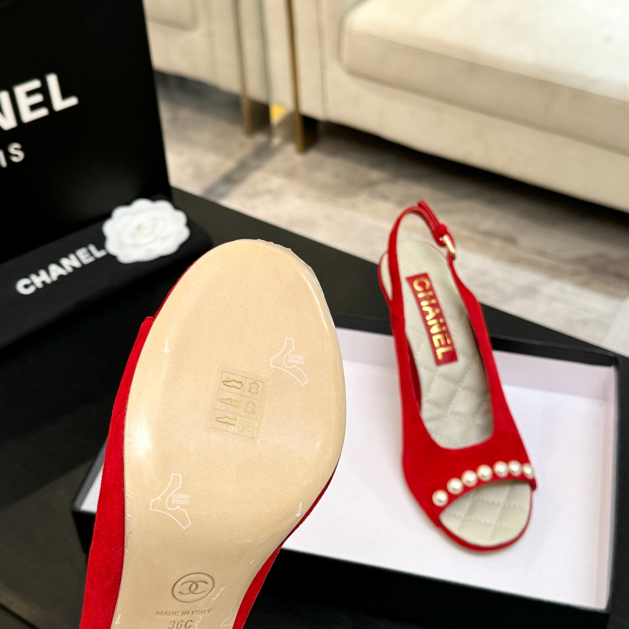 CC 26A Pearl Slingback Red Suede 672991