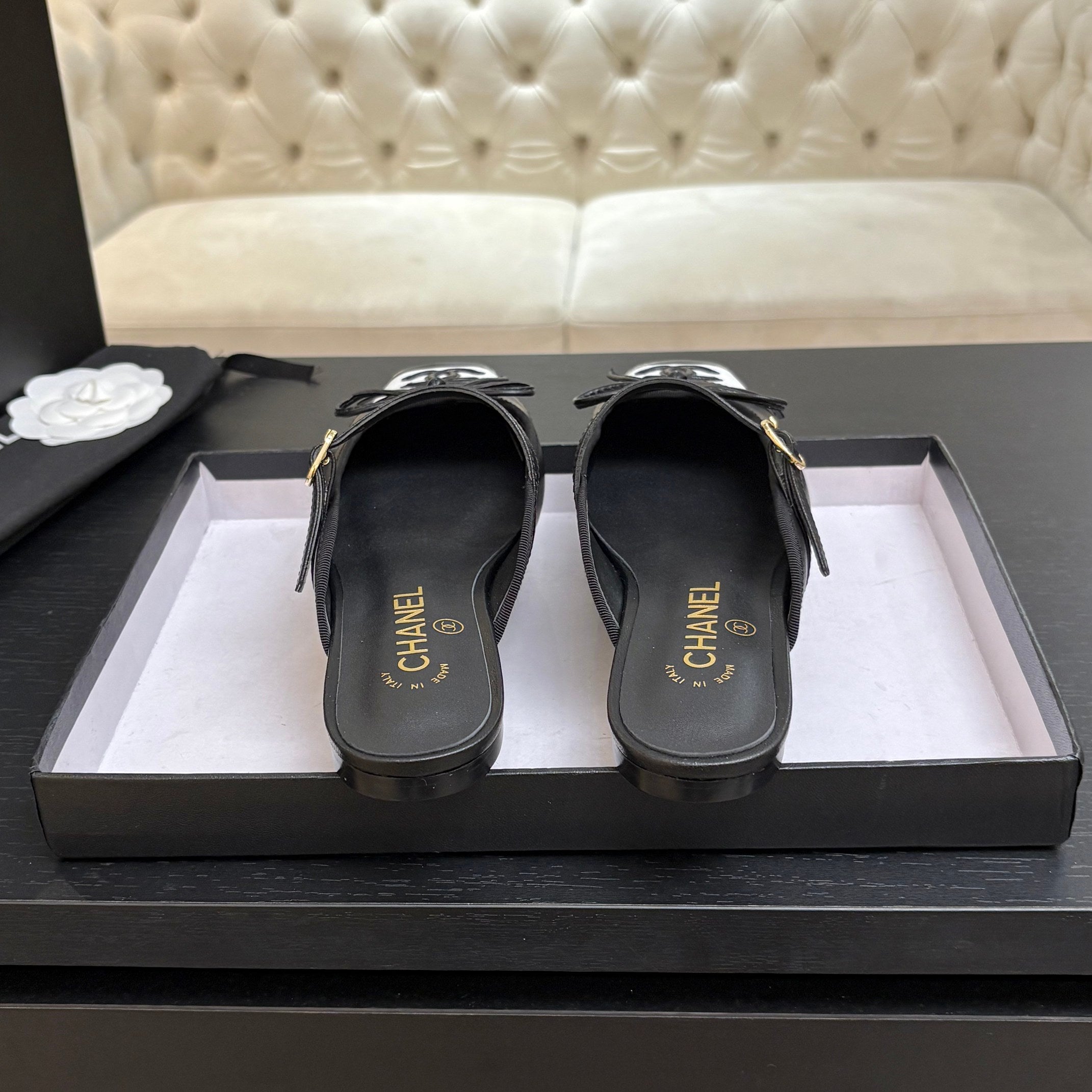 CC 26s Square Head Flat Half Slipper Black Leather 847247