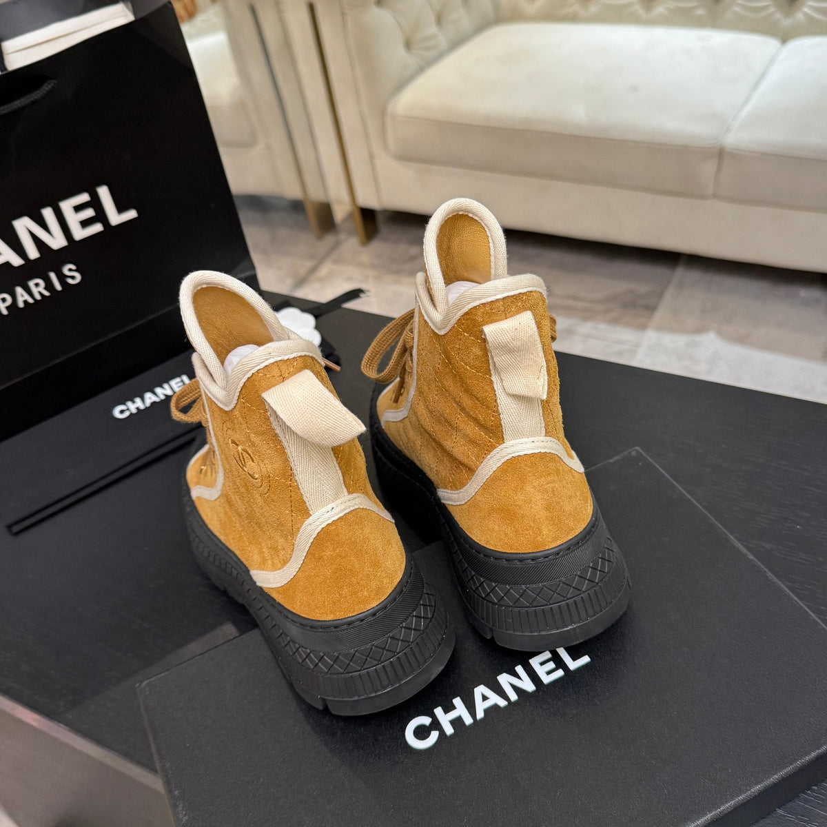 CC 26s High-Top Trainer Sneakers Yellow Suede Leather 106820