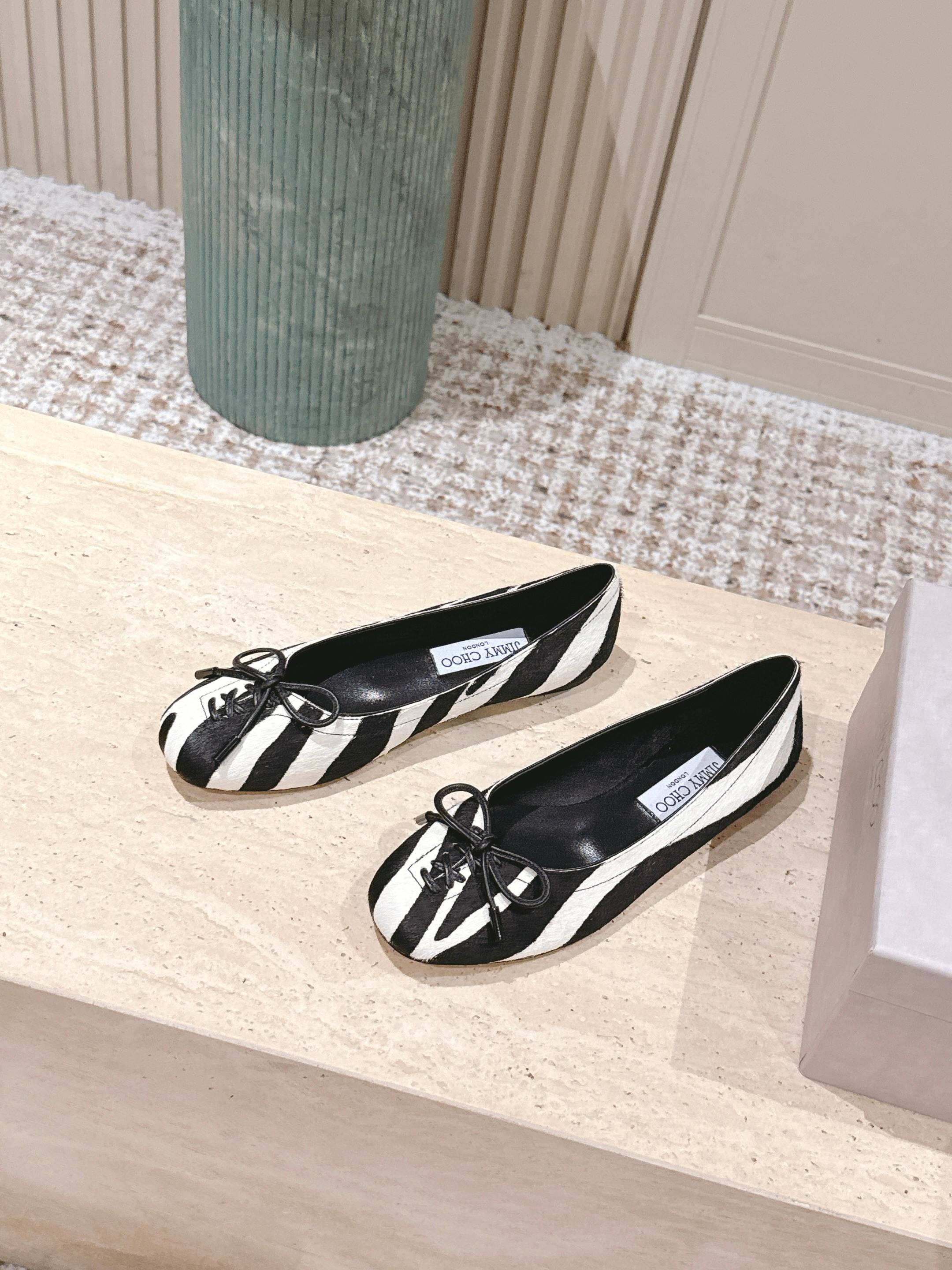 Jimmy 25s Ballet Flats 10mm Black White Zebra Hair & Sheepskin 431866