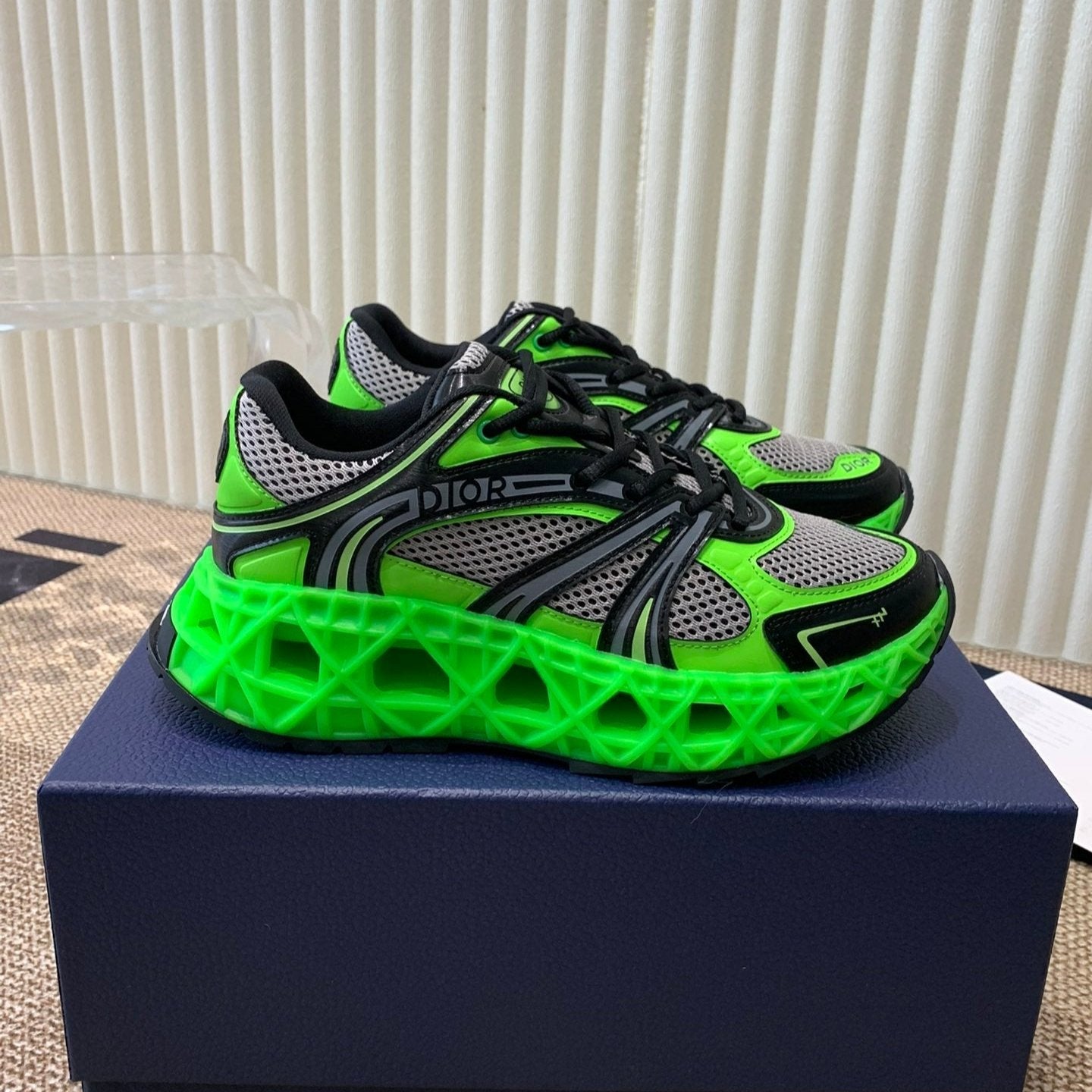 CD Sneaker B35 In Green Mix White Black Calfskin And Fabric 113119
