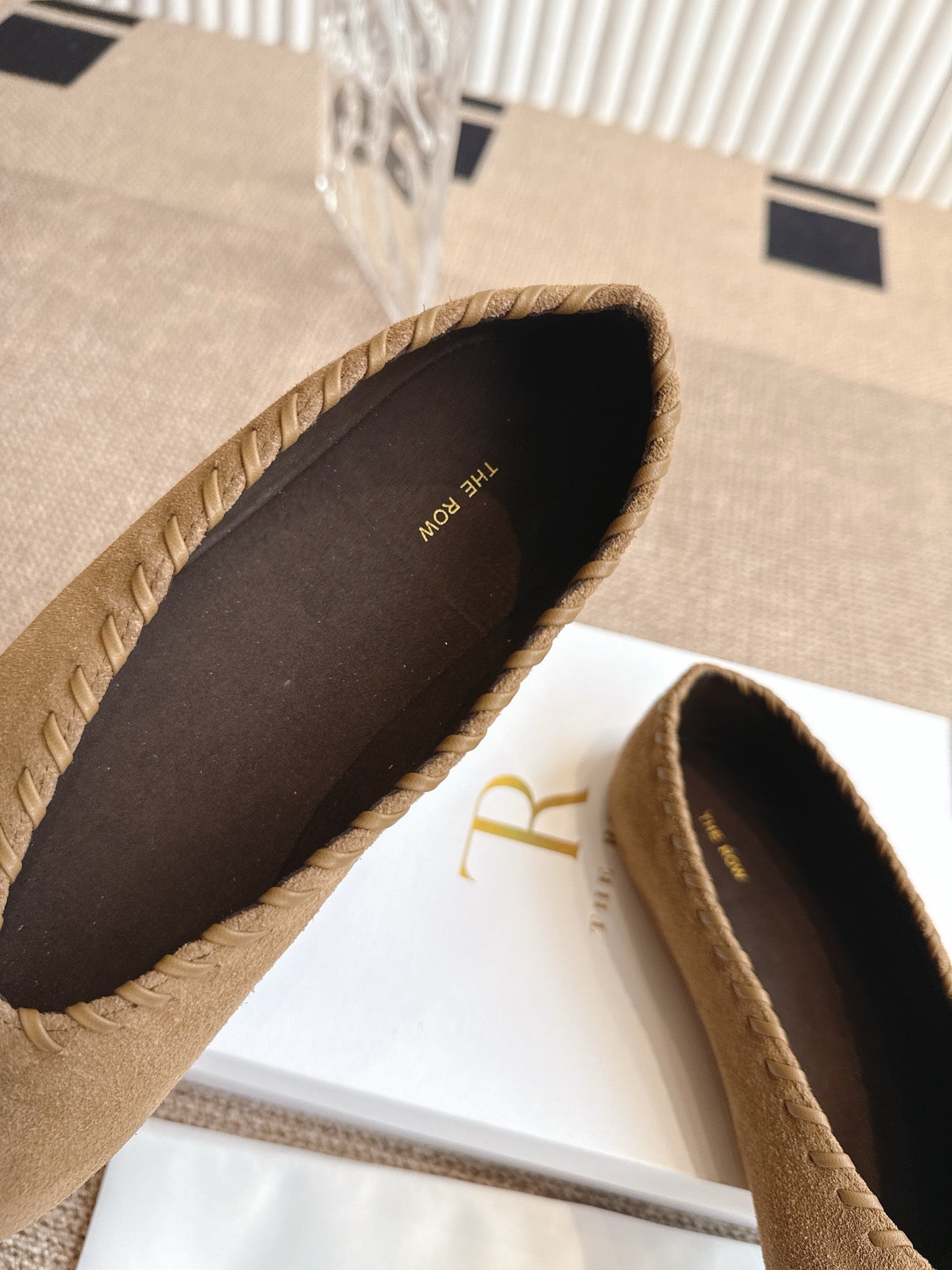 The Row 25ss Ballet Flat Light Brown Nubuck Leather 443302