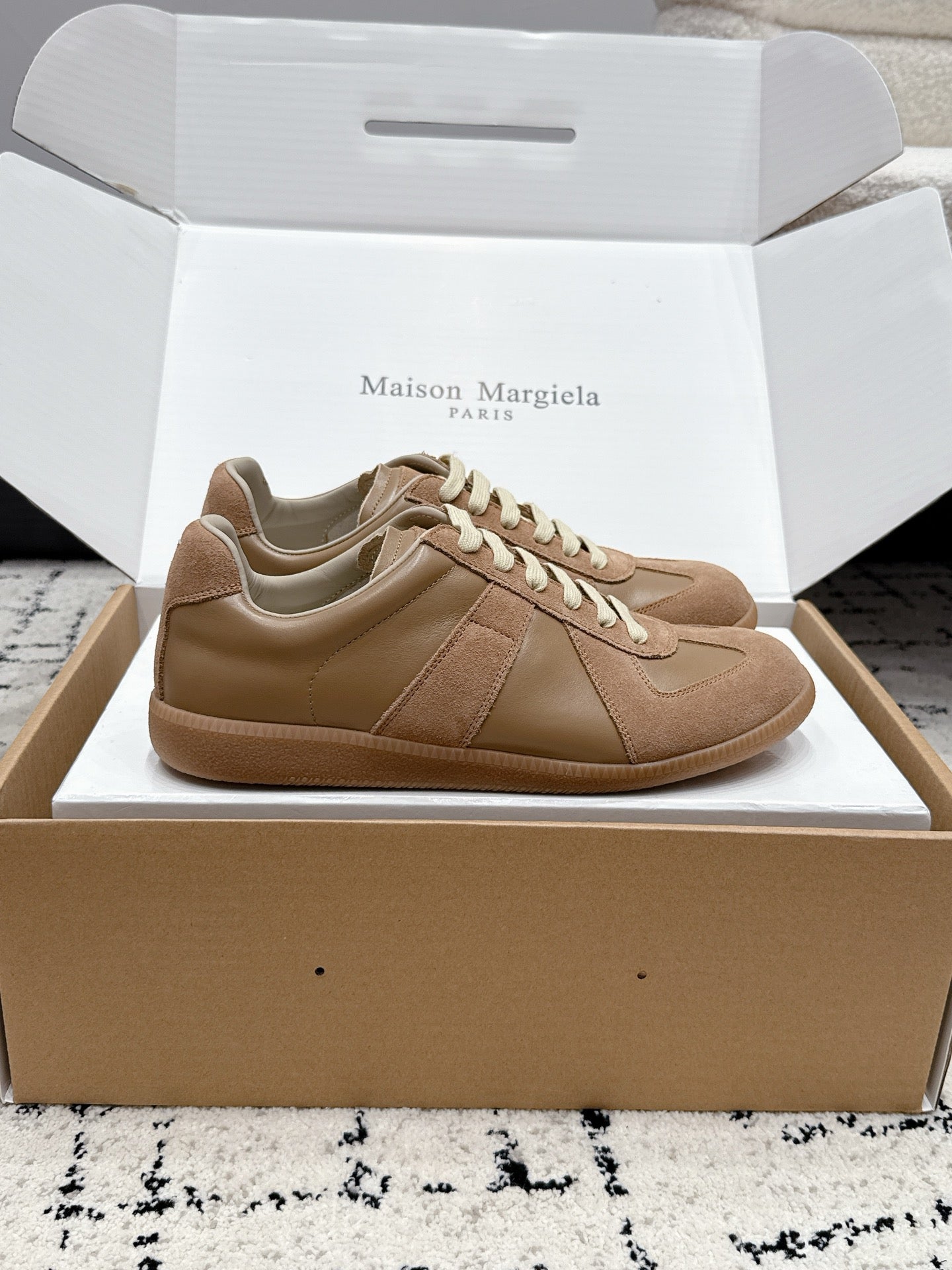MM6 Replica Casual Sneaker Brown Sheepskin Suede 881192