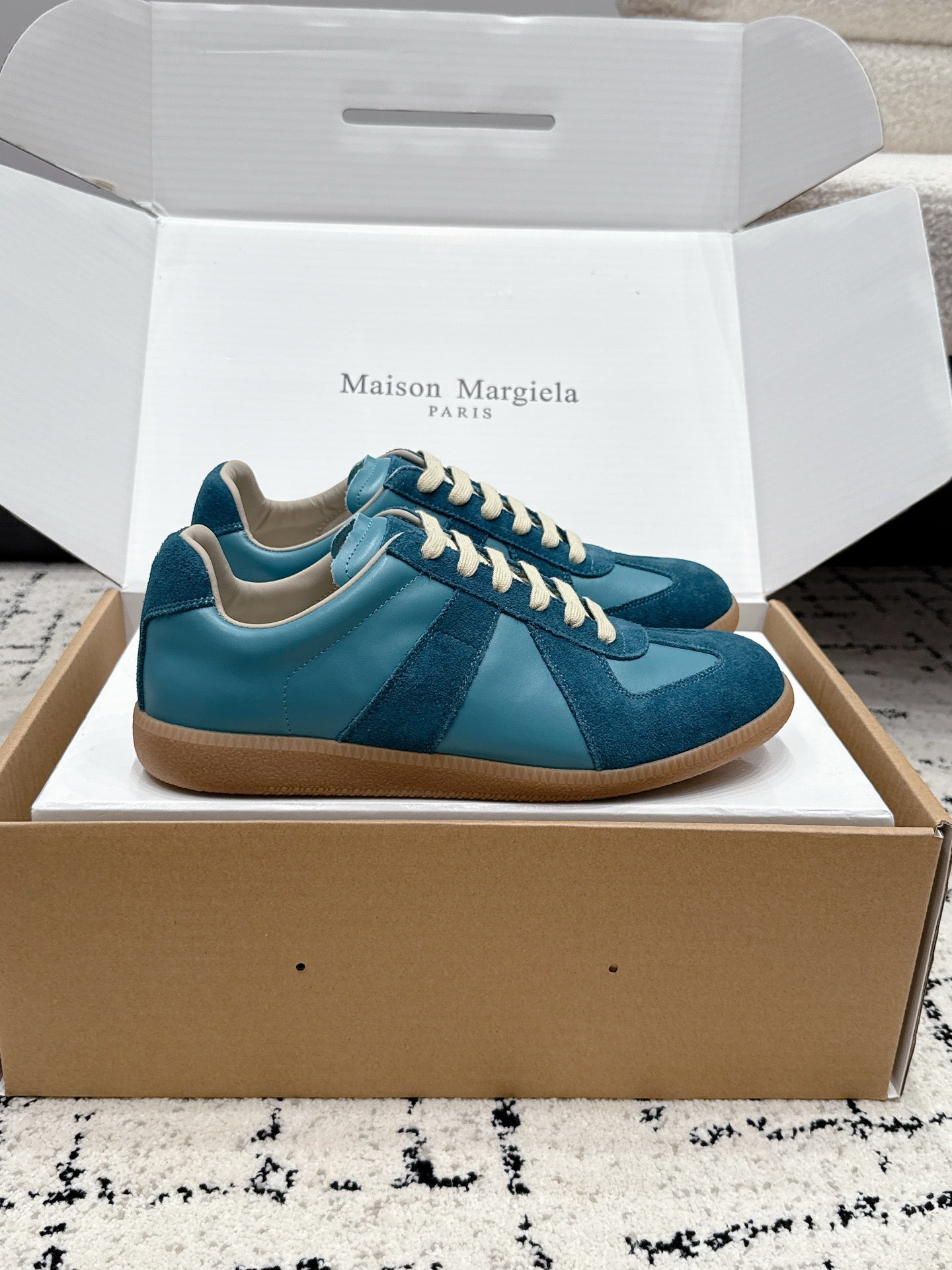 MM6 Replica Casual Sneaker Blue -Green Sheepskin Suede 881201