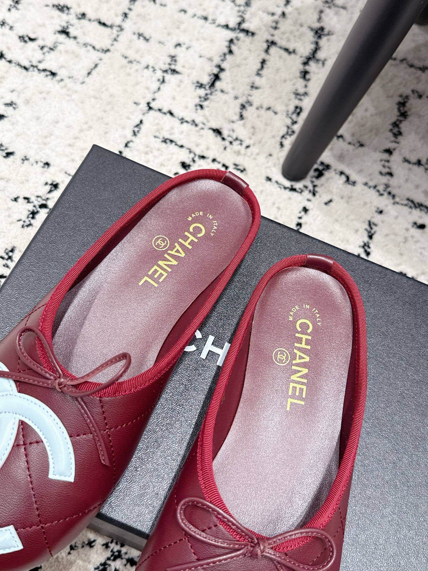 CC 26s Coco Beach Cambon Mule Burgundy Lambskin 847129