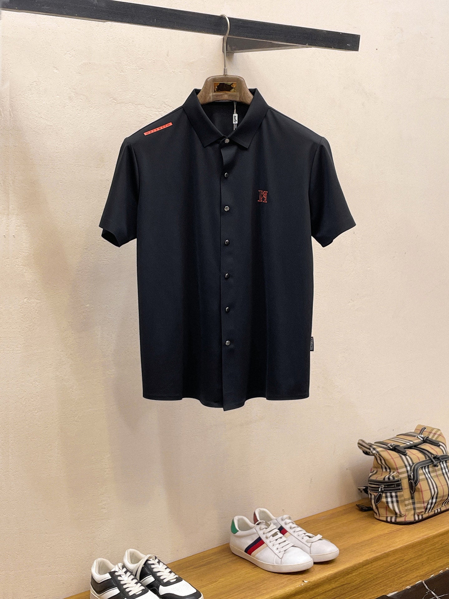 HM Men Short-Sleeve Polo Shirt Black Silk