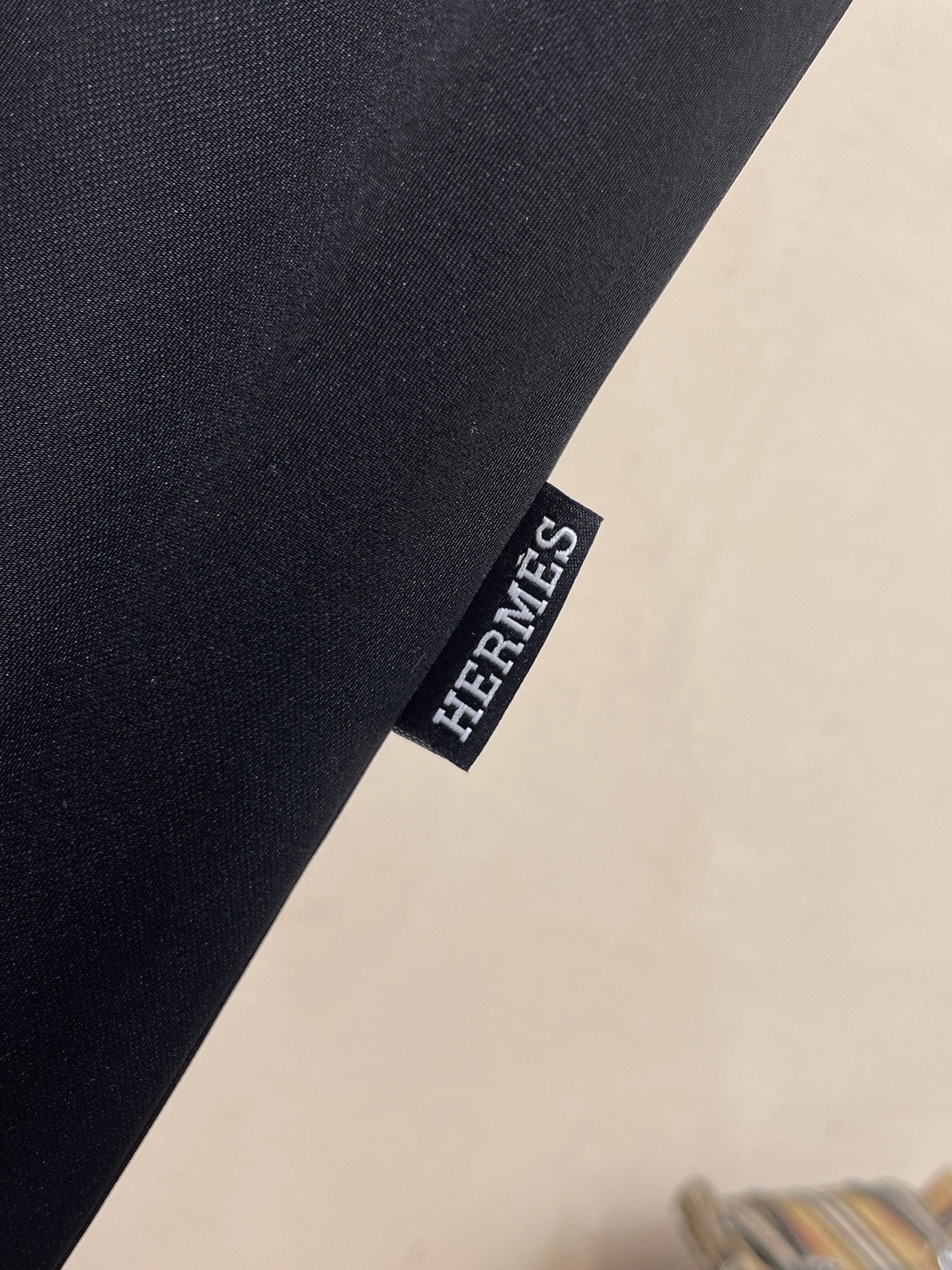 HM Men Short-Sleeve Polo Shirt Black Silk