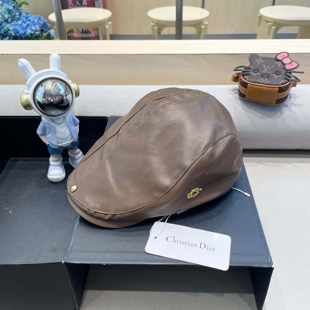 BAKER BOY HAT IN WALNUT BROWN LEATHER 436765