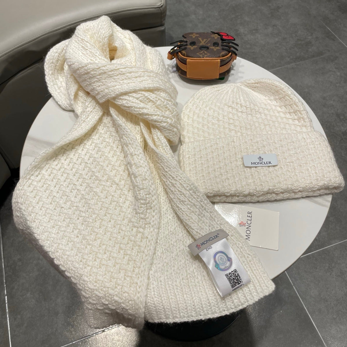 MC 26s Winter Knit Set Cream White Wool 499295