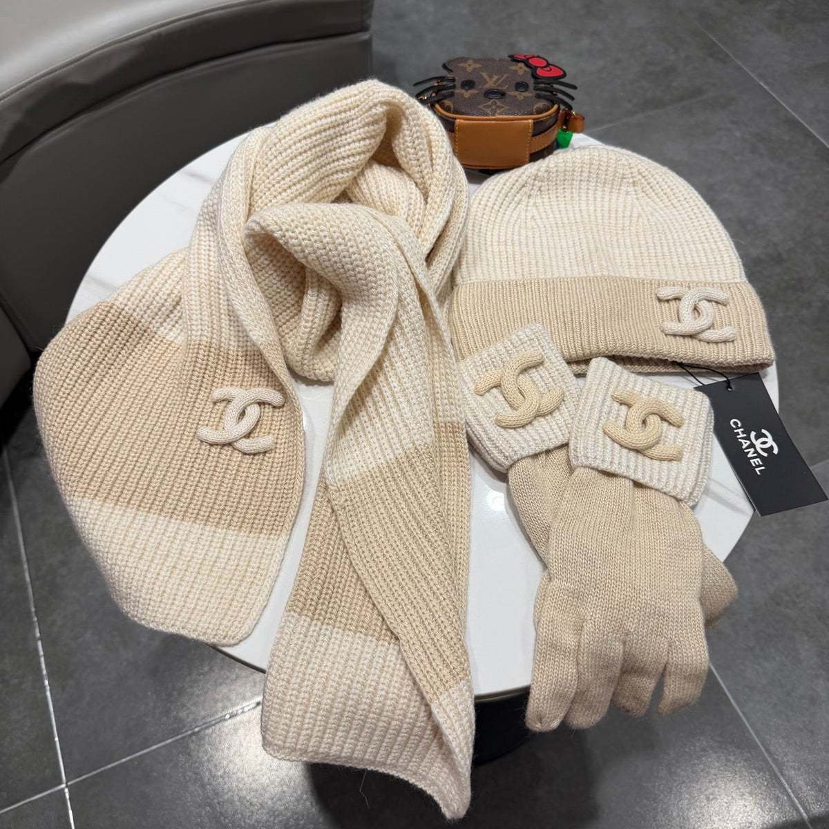 CC 26s Winter Knit Set Cream Beige Wool 499455