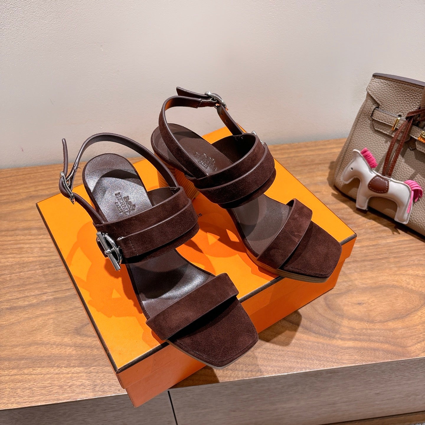 HM 26S Gigi 85 Sandal In Dark Brown Calfskin Silver Hardware