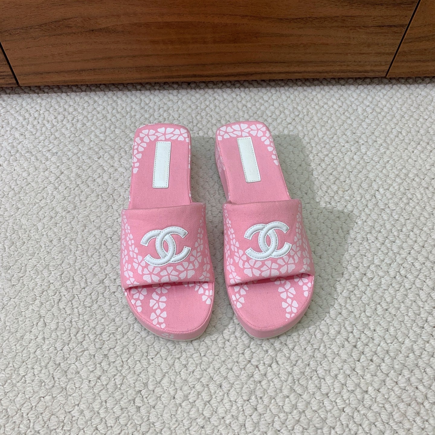 CC Platform Printed Slippers 4.5cm Light Pink Canvas 792621