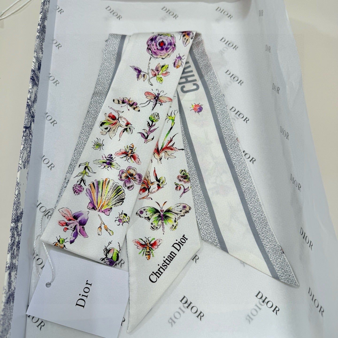 CD Twilly Mini Scarf 105 White Gray Silk Twill 147652