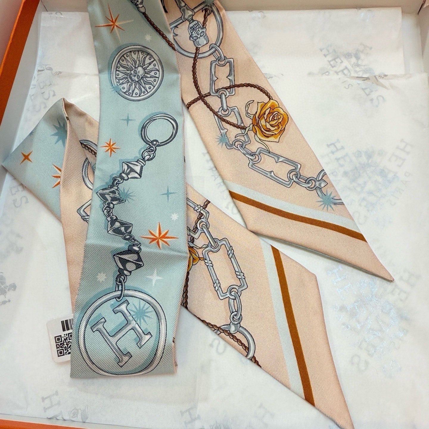 HM Twilly Mini Scarf 105 Bleu Glacier Silk Twill 153190