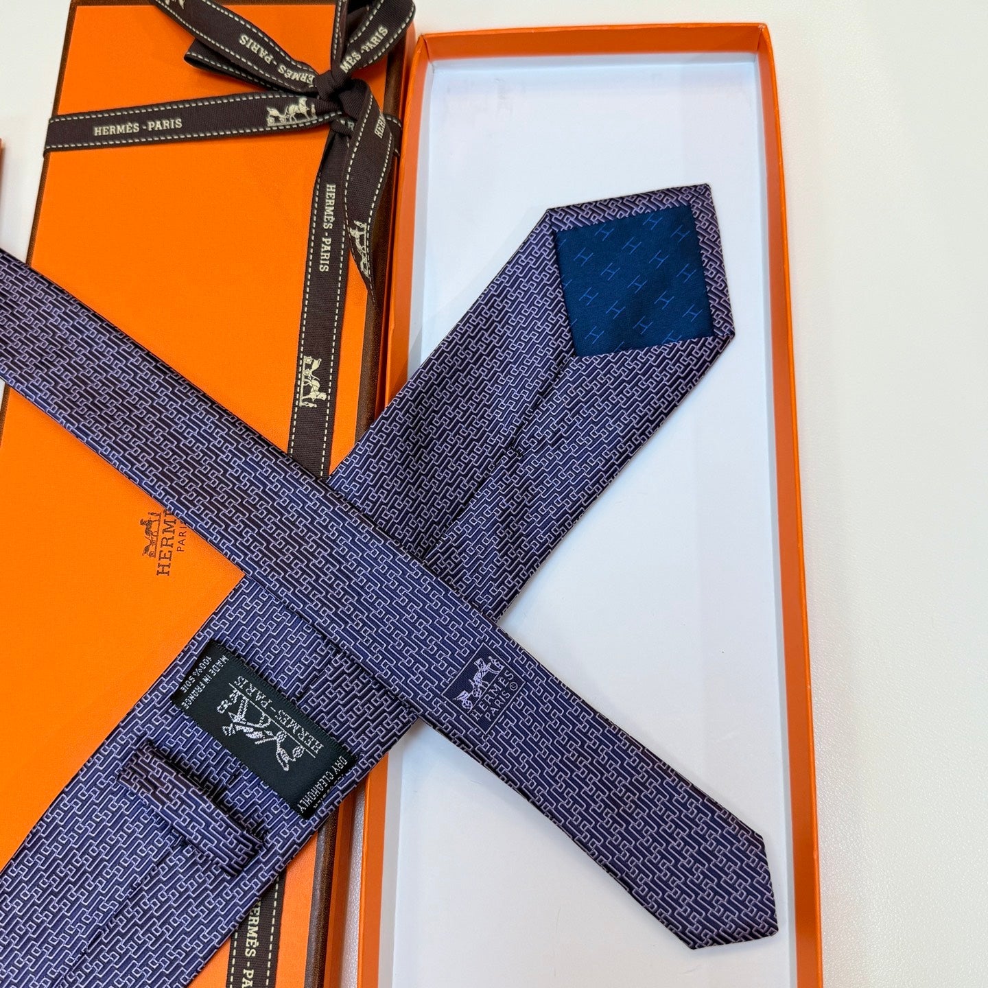 HM Tie Purple Silk 327129