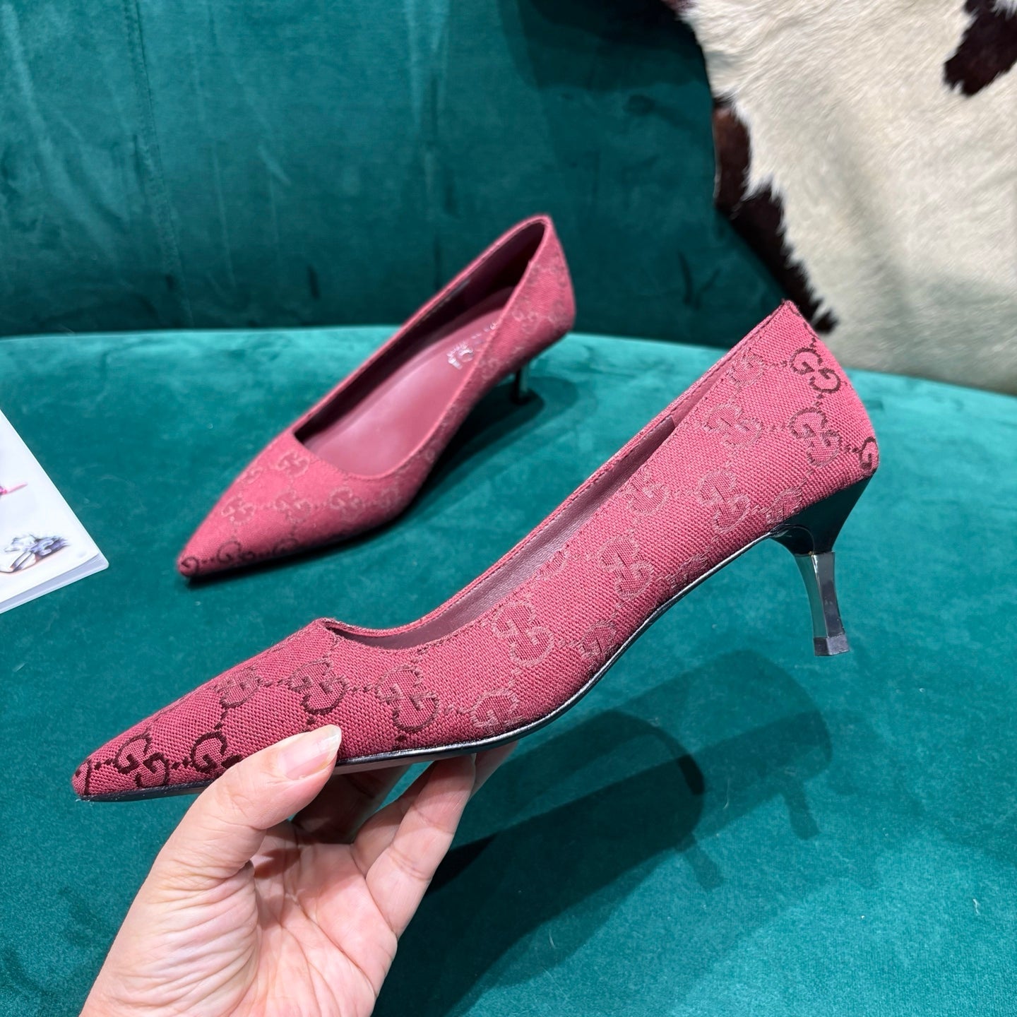 GG Pointed-Toe Slingback Red Canvas 741267