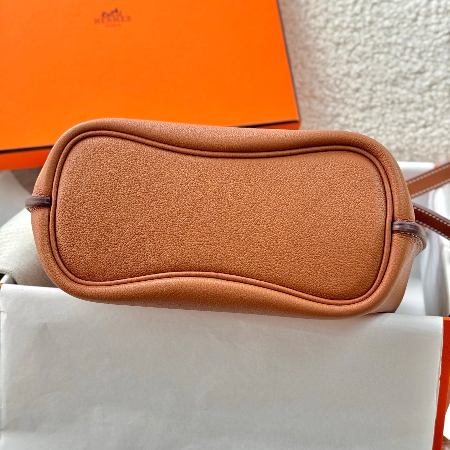 HM So Kelly Shoulder Bag 22cm Tan Brown Cowhide 284535