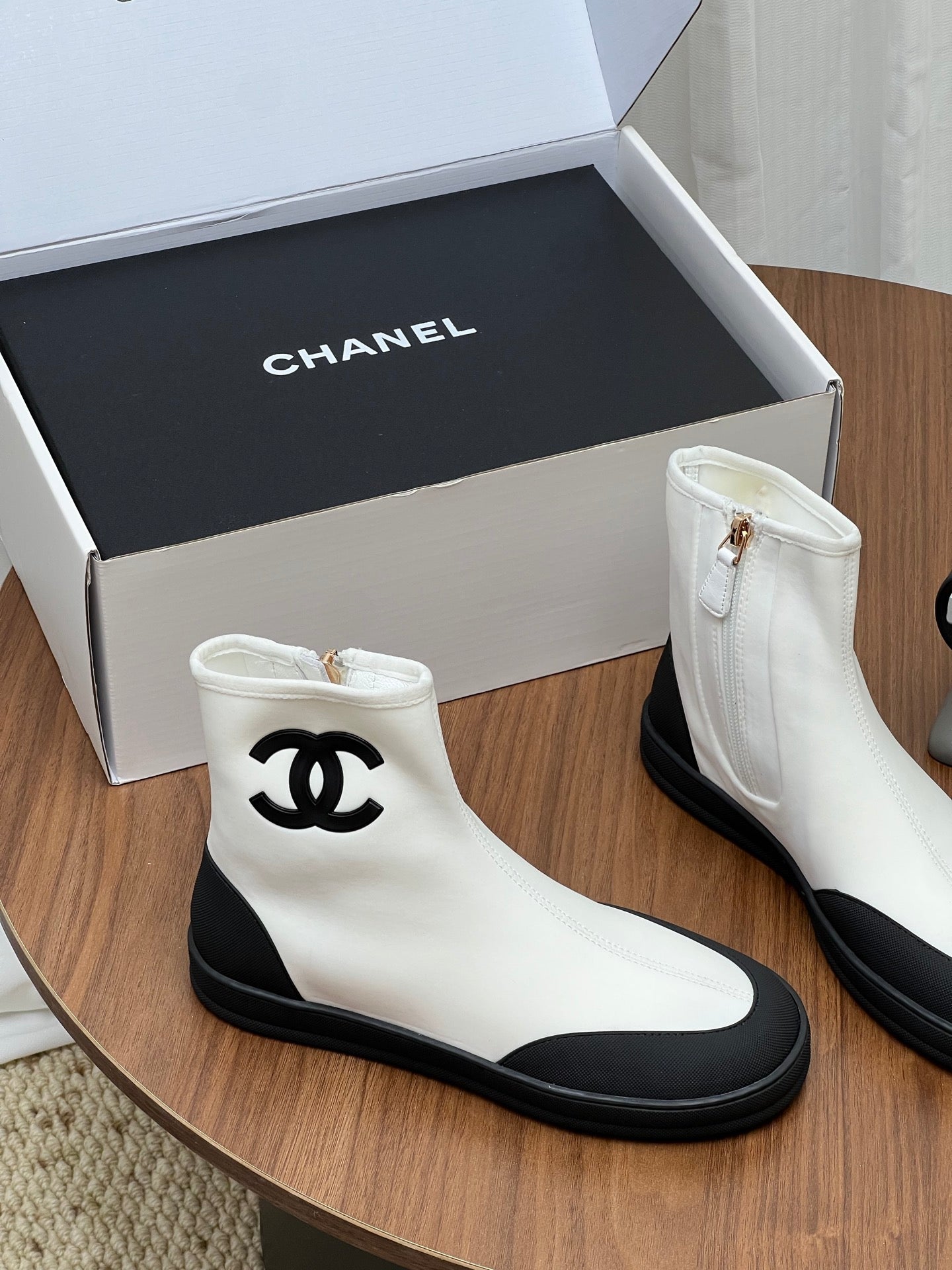 CC Coco Beach 2026 Boots White Black Fabric Rubber 846557