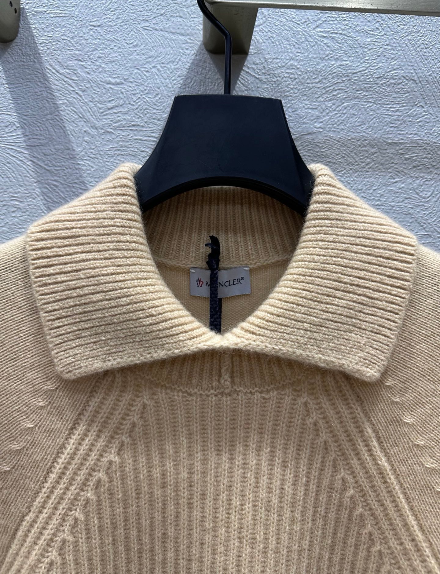 MC 2025 Turtleneck Sweater Beige Cashmere