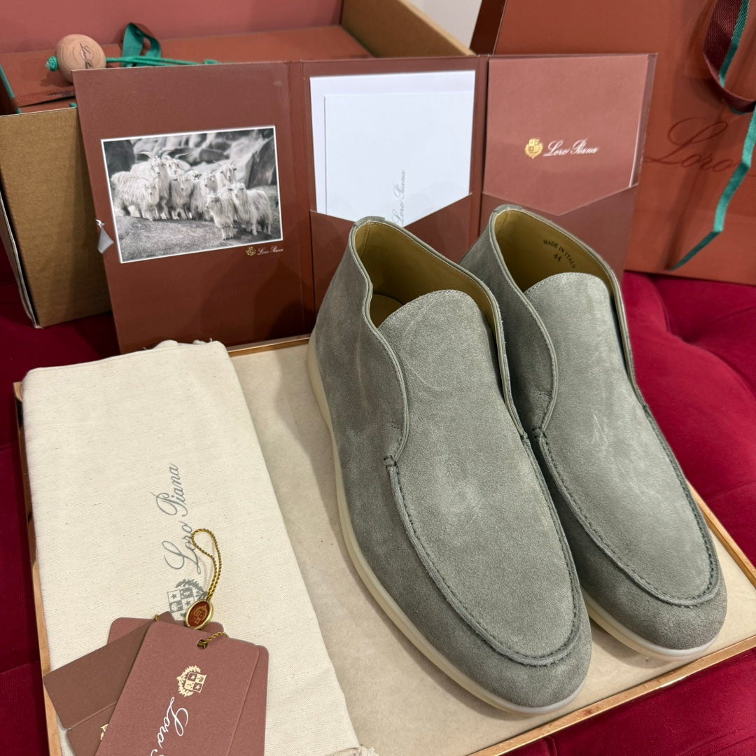 LP Open Walk Ankle Boot In Grey Green Suede 978062