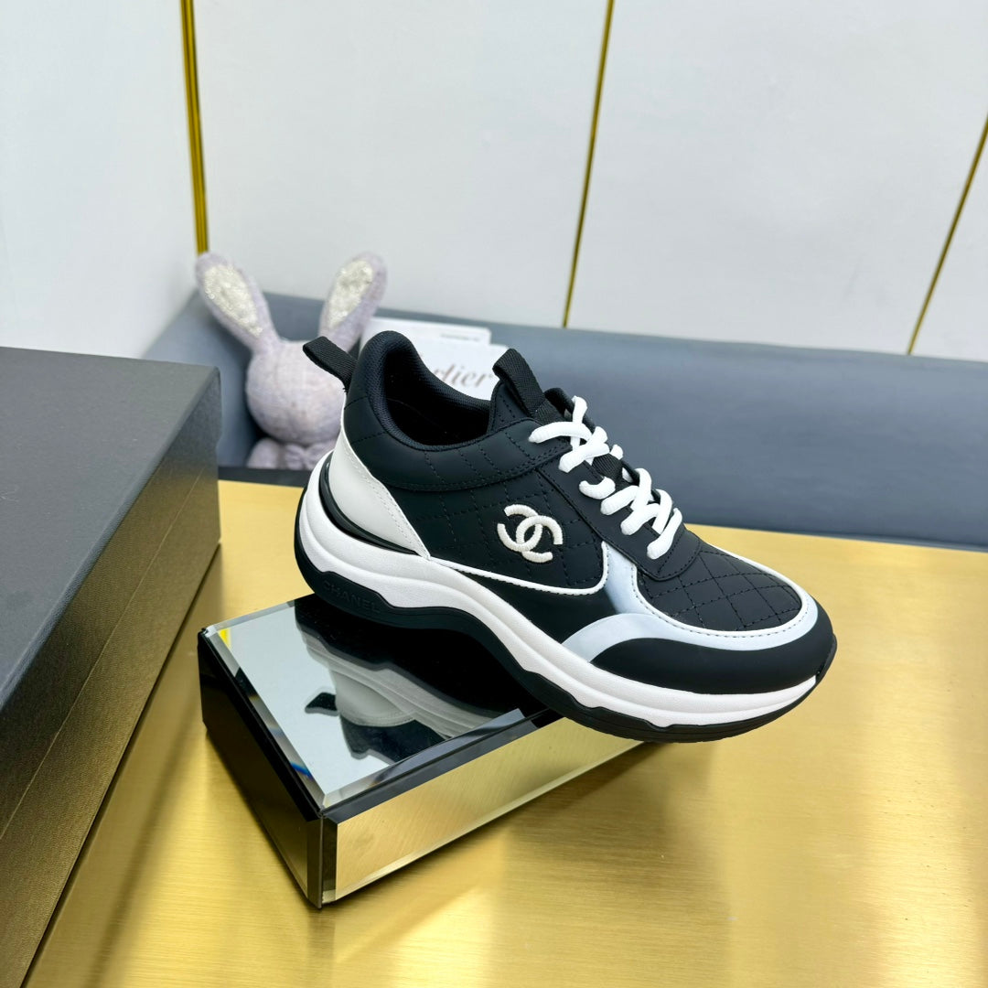 CC 26s Metallic Casual Sneakers Black Mesh Leather 981385