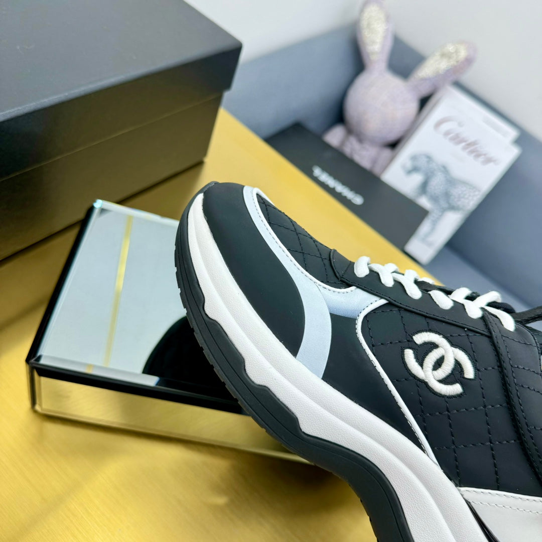CC 26s Metallic Casual Sneakers Black Mesh Leather 981385