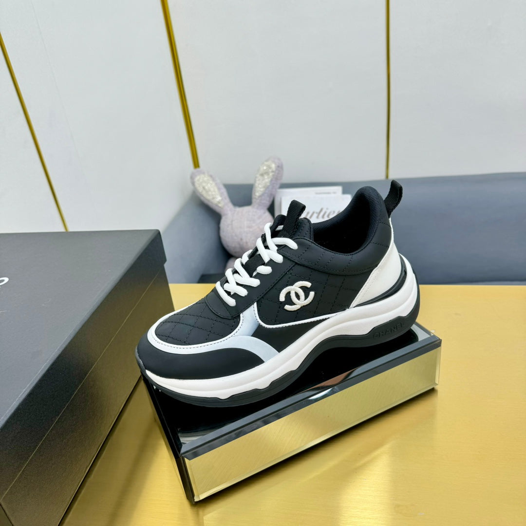 CC 26s Metallic Casual Sneakers Black Mesh Leather 981385