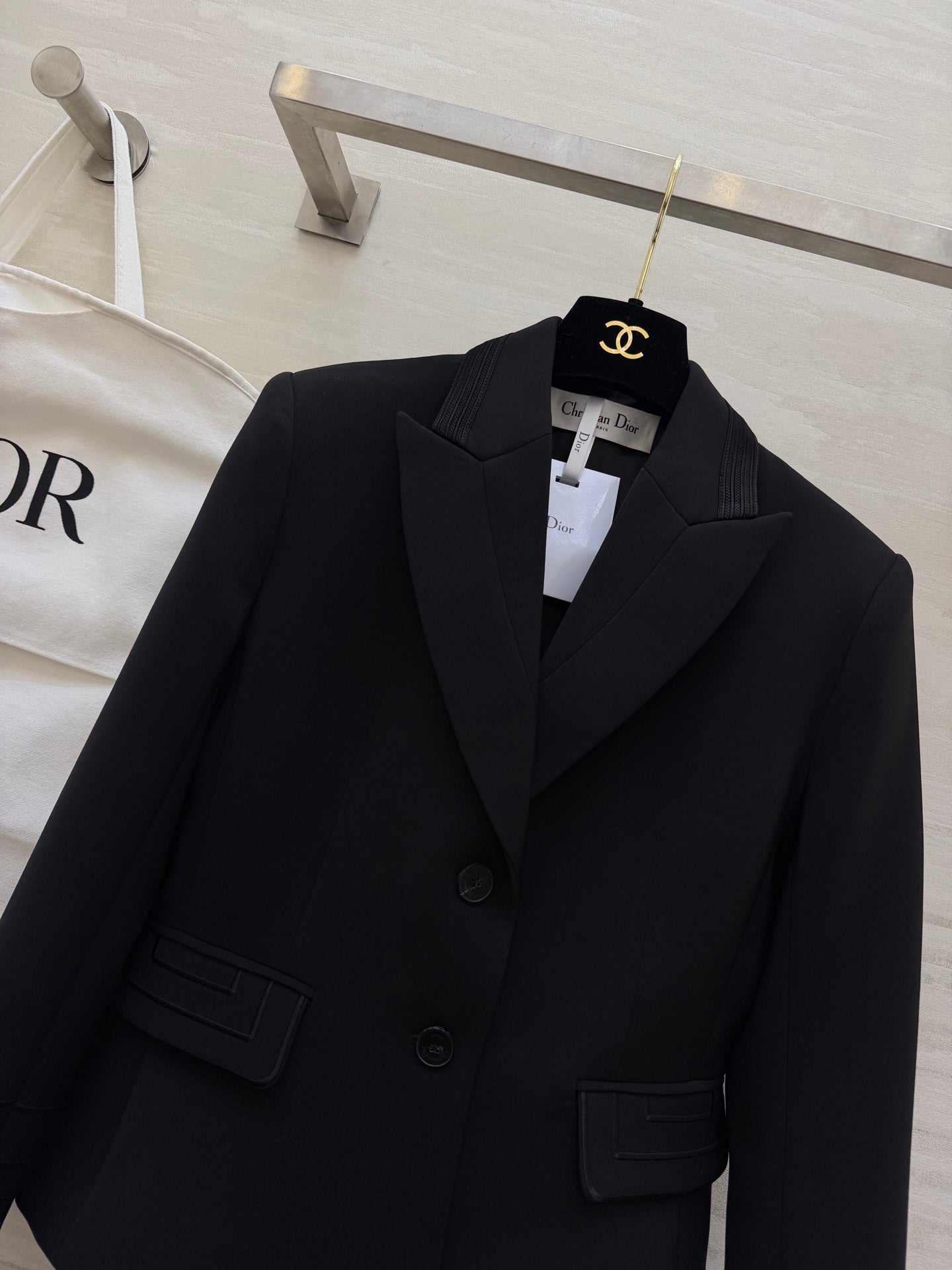 CD 26s Short Blazer Black Wool Blend Fabric 855449