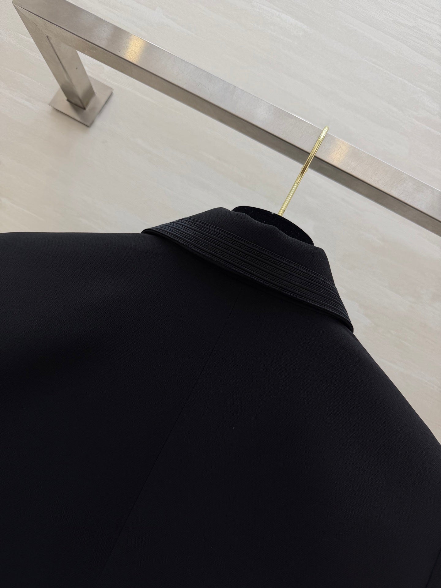 CD 26s Short Blazer Black Wool Blend Fabric 855449