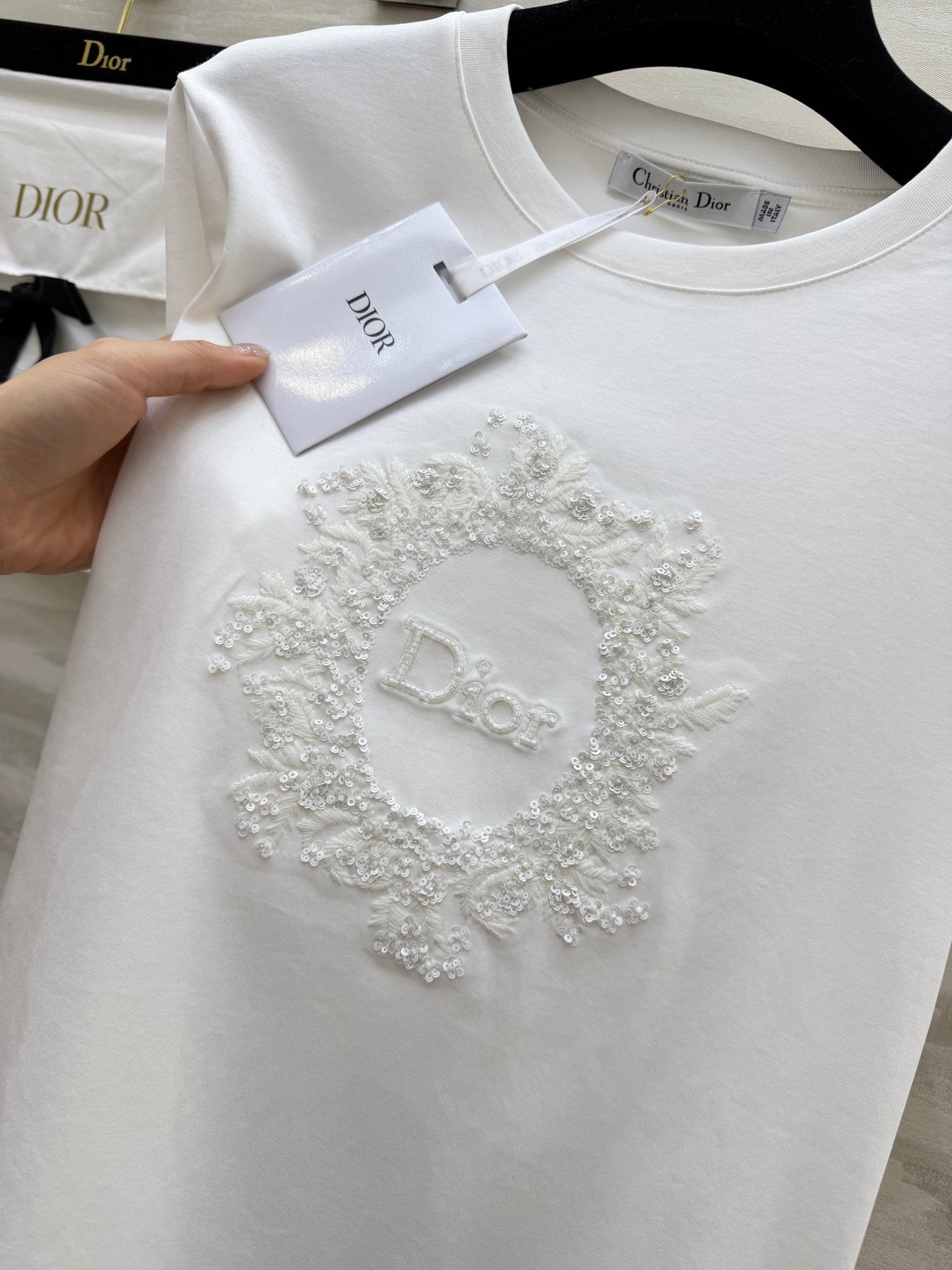 CD 26s T-shirt 3D Hand-Beaded White Cotton 363655