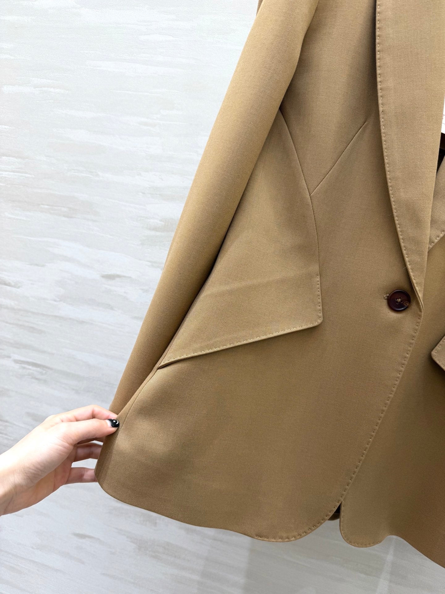 Alexander McQueen 26s Blazer Beige Wool 363610
