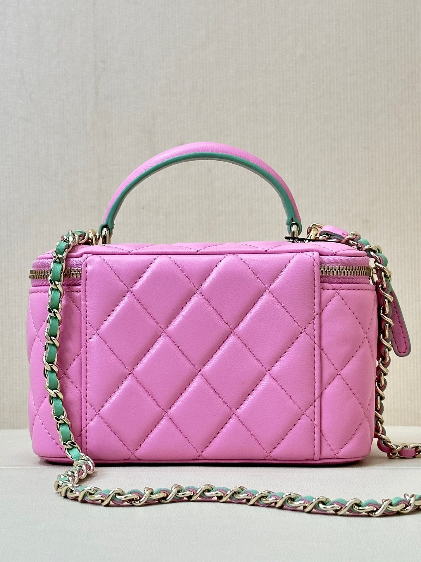 vanity shoulder bag top handle 17cm pink green lambskin