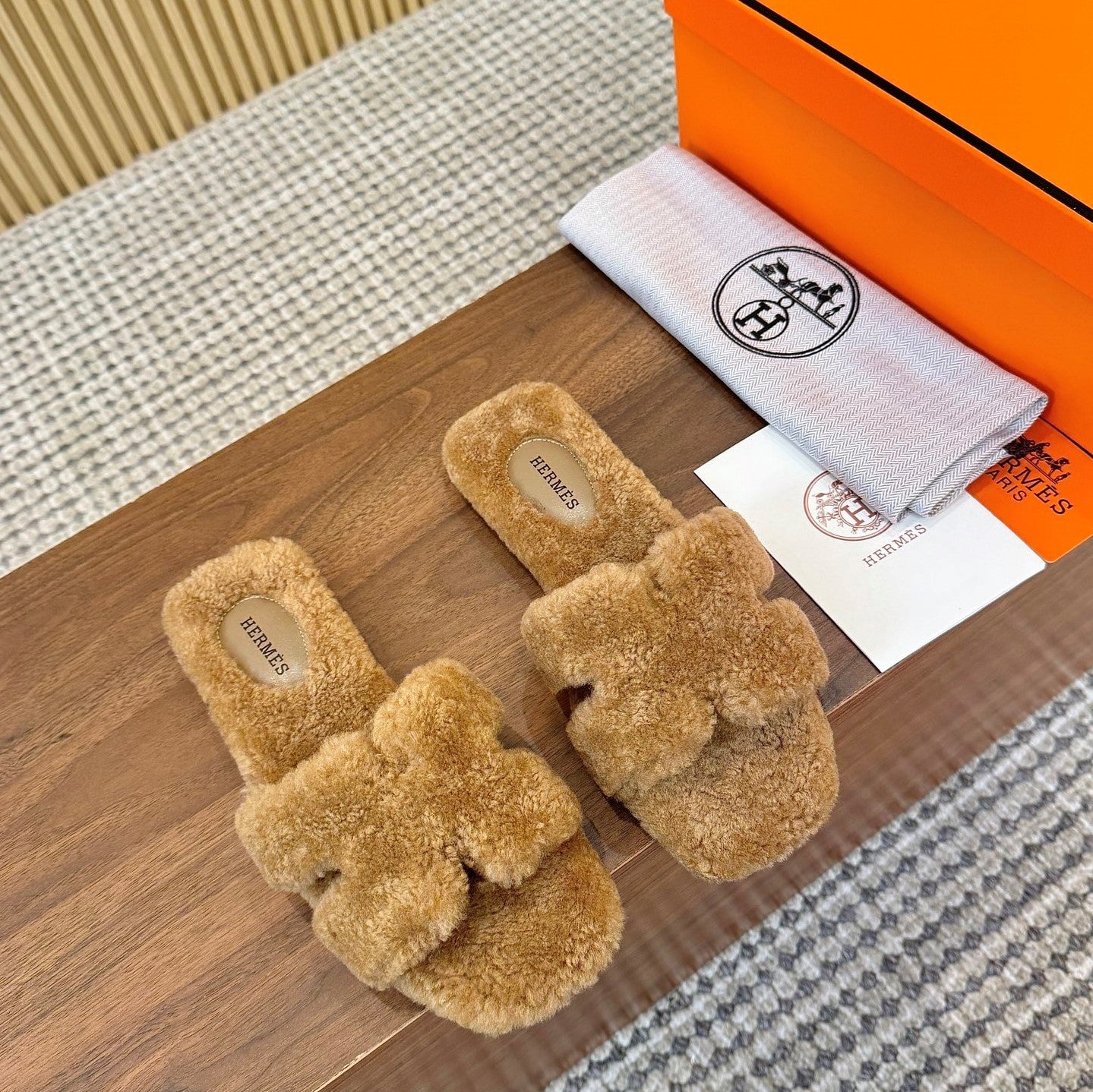HM Oran Sandal Brown Caramel Wool 543690