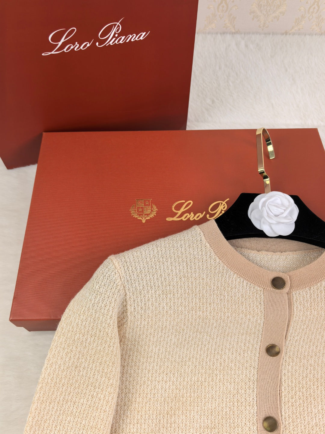 LP 26s Crew Neck Cardigan Beige Wool 424813