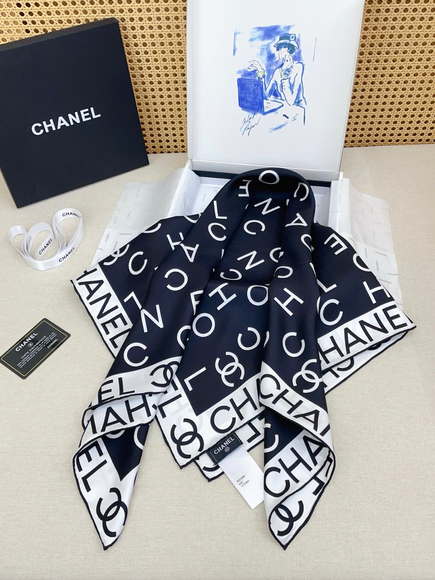 CC Double-Sided Scarf 90cm Black White Logo Twill Silk 150371