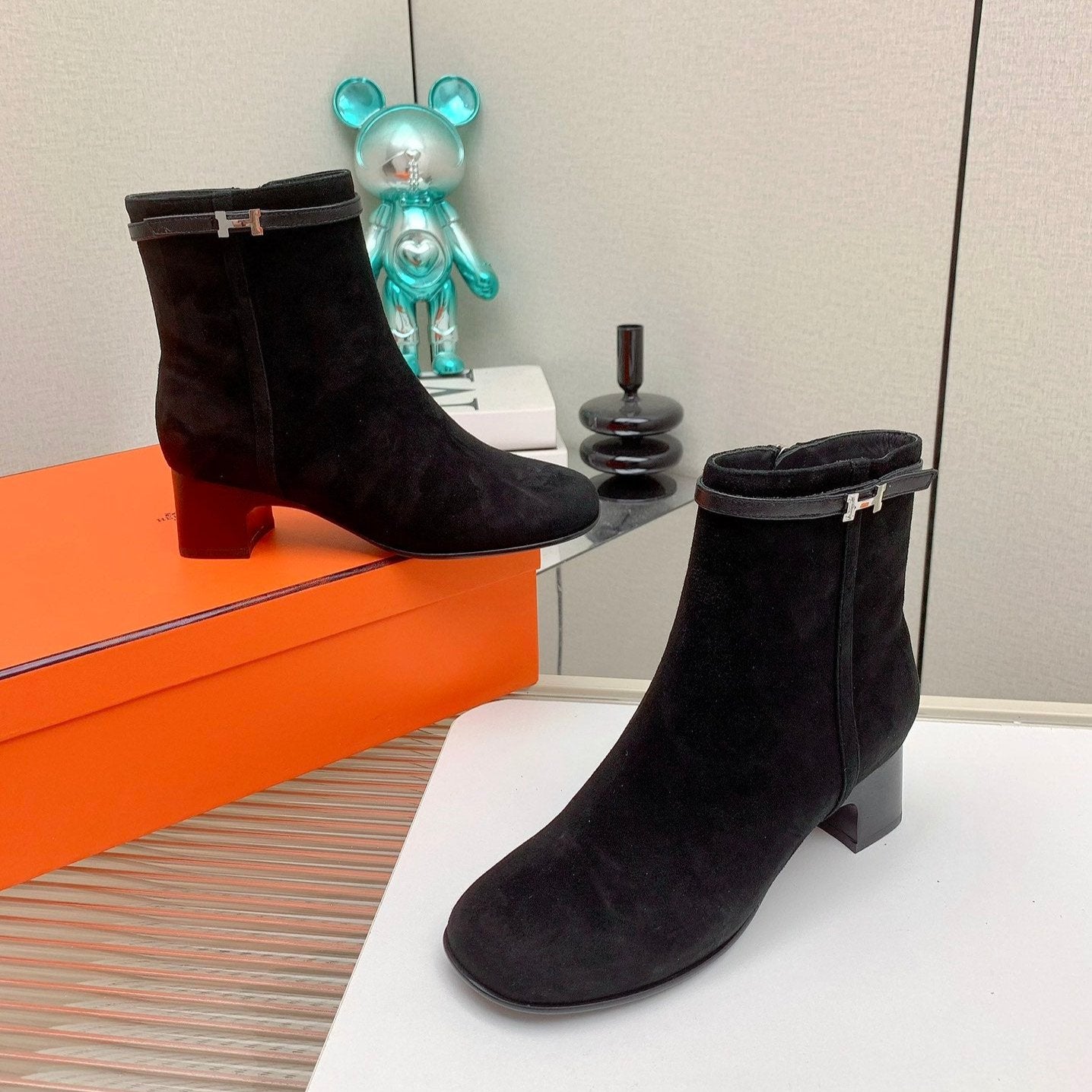 HM Imperial 50 Ankle Boot Black Suede 971342