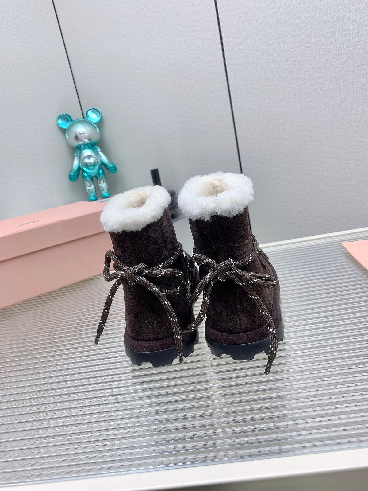 Miu 26s Suede Shearling Snow Boots Brown 160280