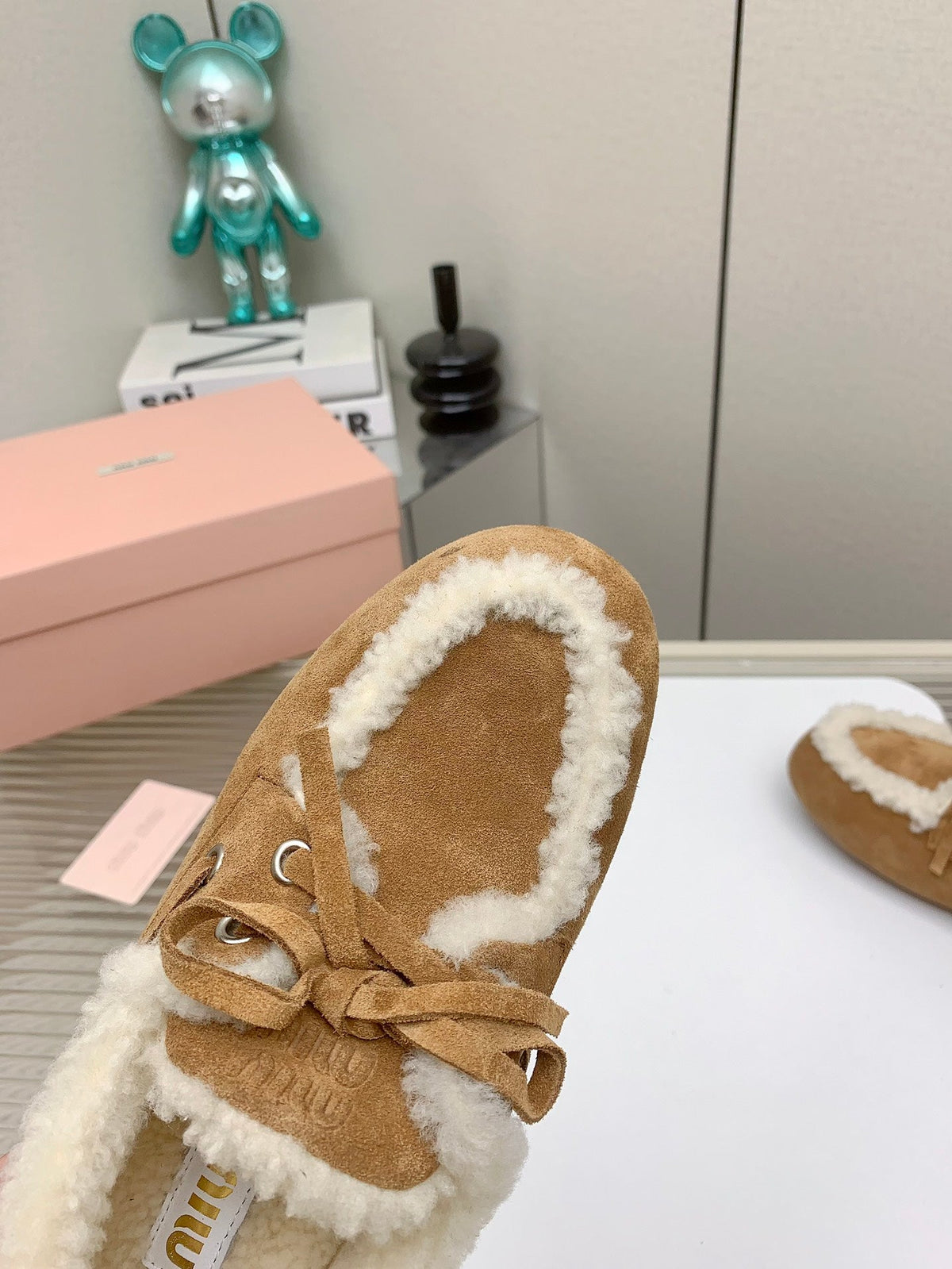 Miu 26s Suede Shearling Moccasin Loafers Tan 160281