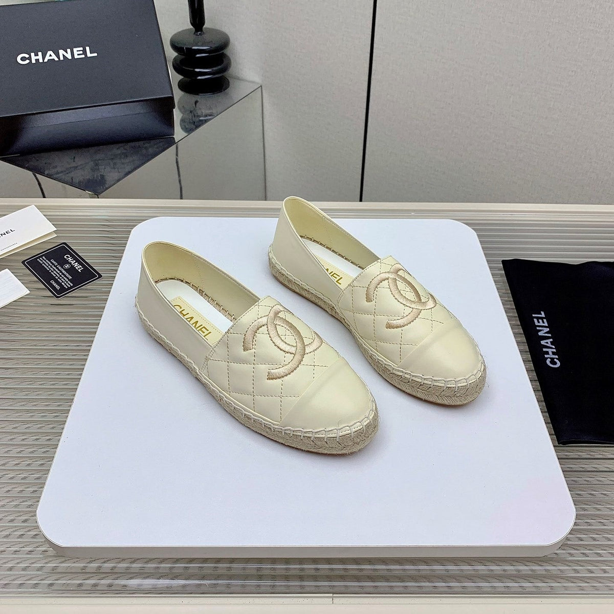 CC 26s Espadrilles Flats Beige Lambskin Leather 163528